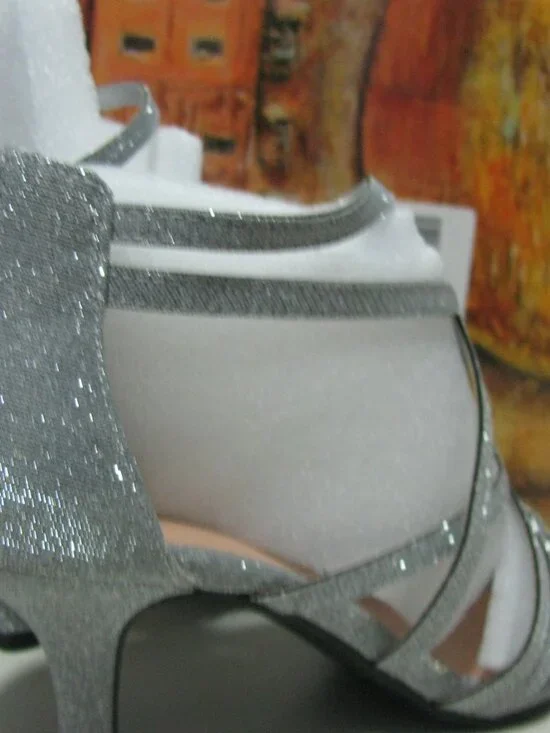 * Bella Vita Silver Sandals 8 1/2 8.5 New in Box $79.99 Glitter Date Strappy - Picture 4 of 7